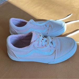 pink low top vans size 4